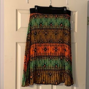 LuLaRoe Jill Skirt